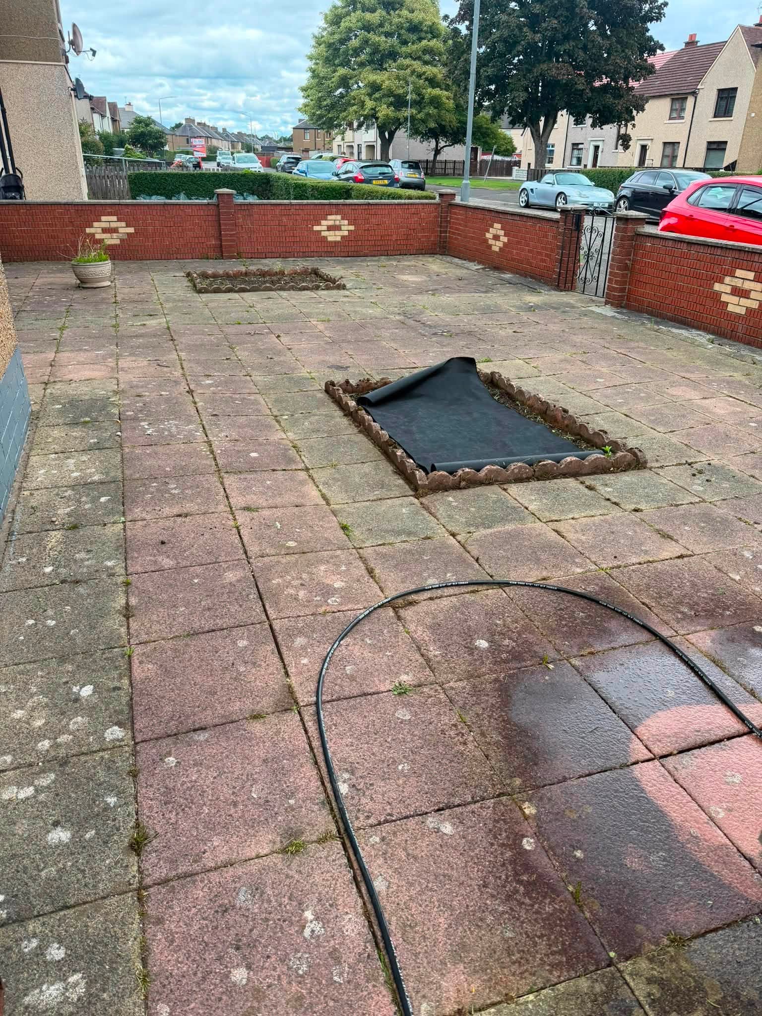 Patio before pressure washing
